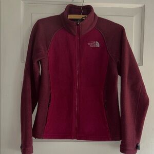 The North Face Women's Maroon Fleece Jacket